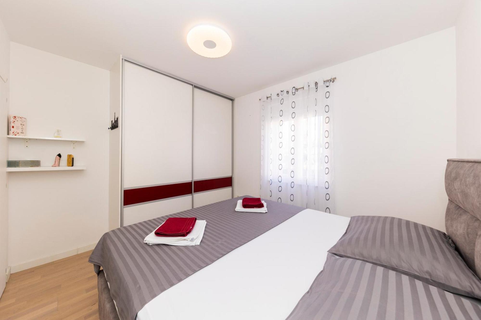 Apartment Matek Задар Екстер'єр фото